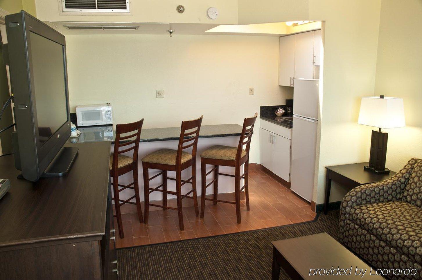 Four Points By Sheraton Virginia Beach Oceanfront Exterior photo